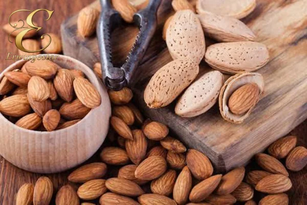 چرا بادام انتخابی مناسب تجارت است؟